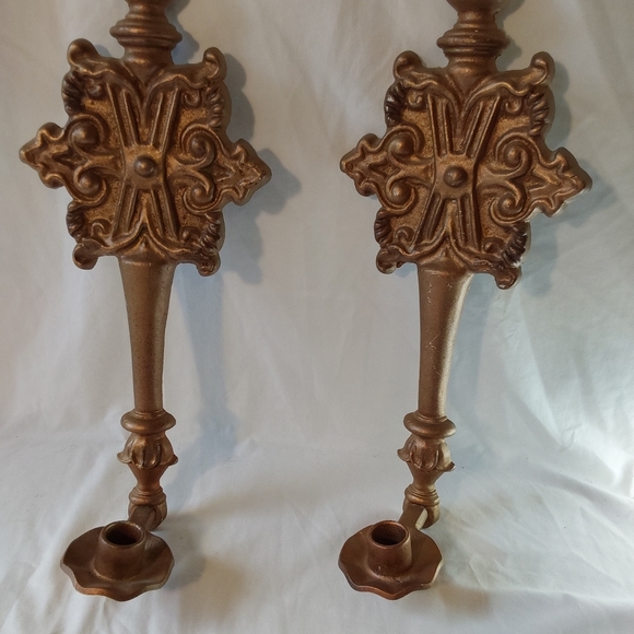 French Country Gold Ornate Metal Wall Candle Sconce Holders. - Picture 6 of 9